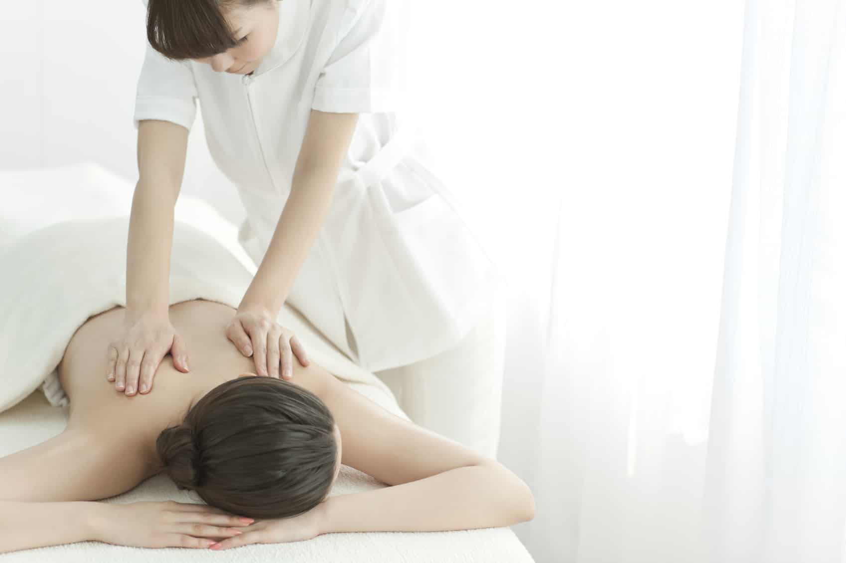 Massagetherapeut in loondienst: voor- en nadelen
