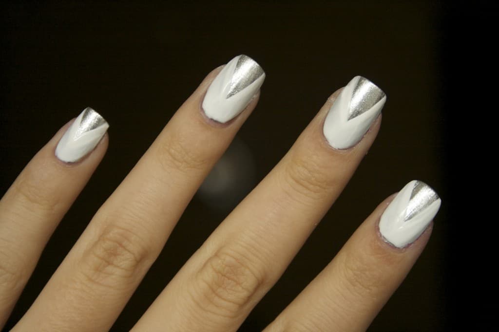 Ken je de driehoek manicure trend al?