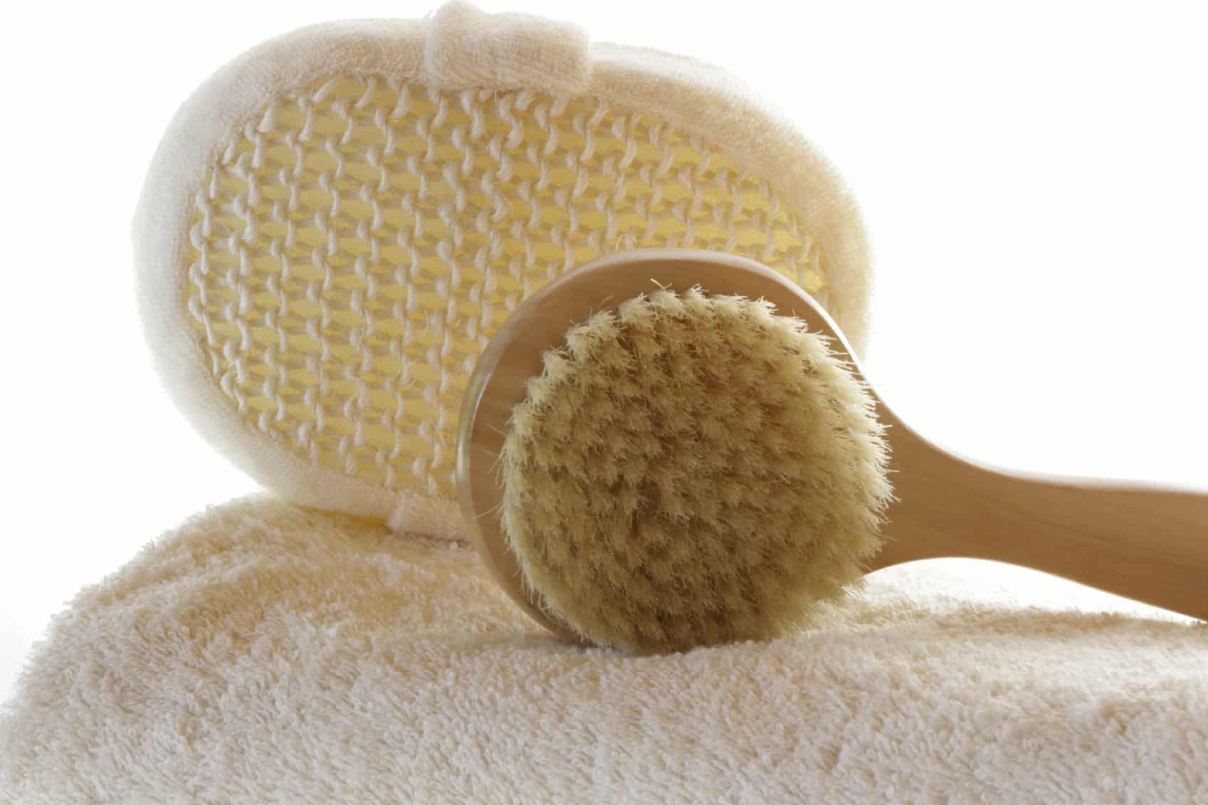 Borstel jij je huid al? Ontdek dry brushing!