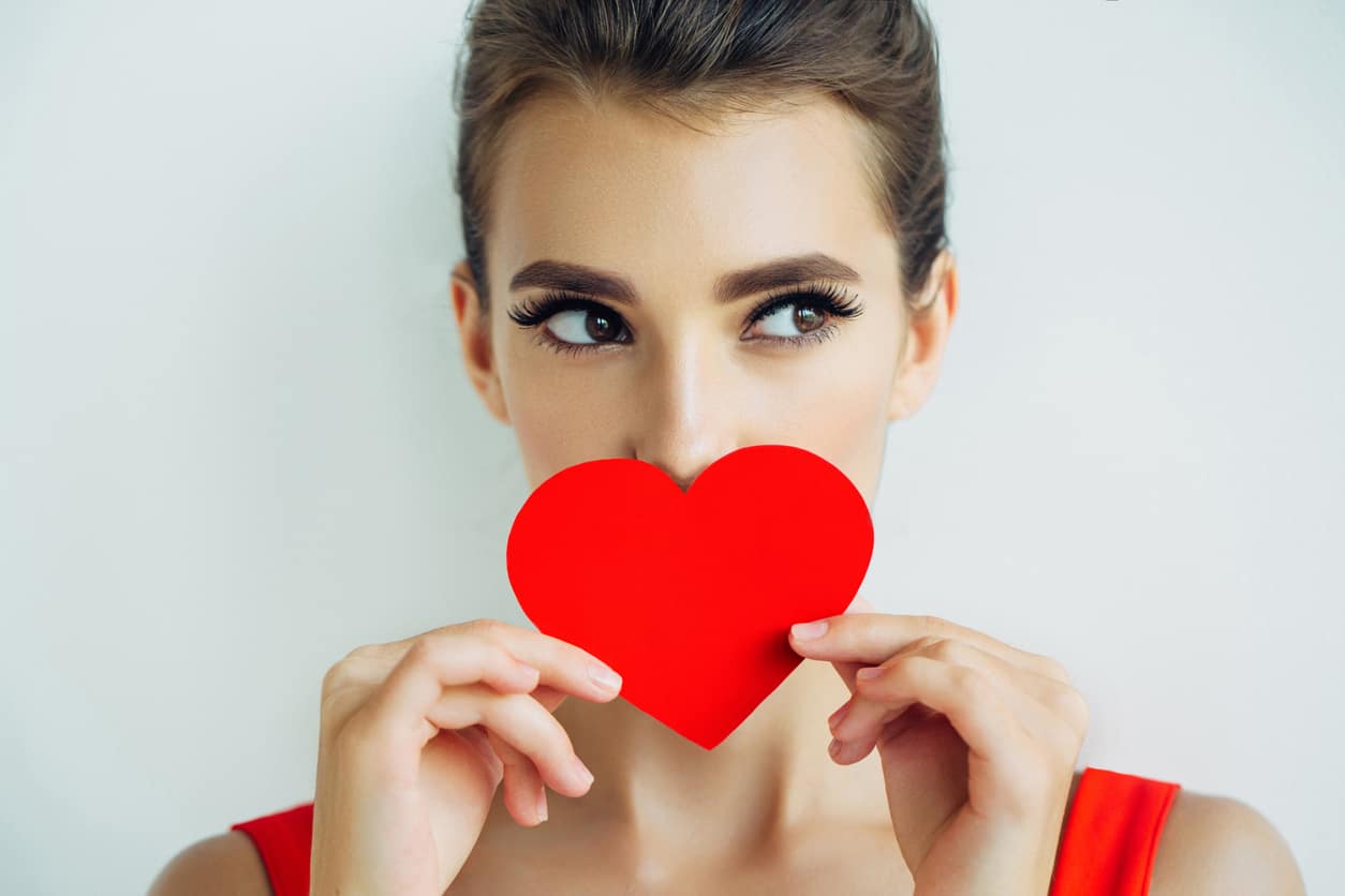 3 eenvoudige make-up tutorials voor Valentijn
