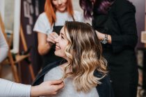 Volg de Opleiding Haarkleuren in Rotterdam bij Wellness Academie