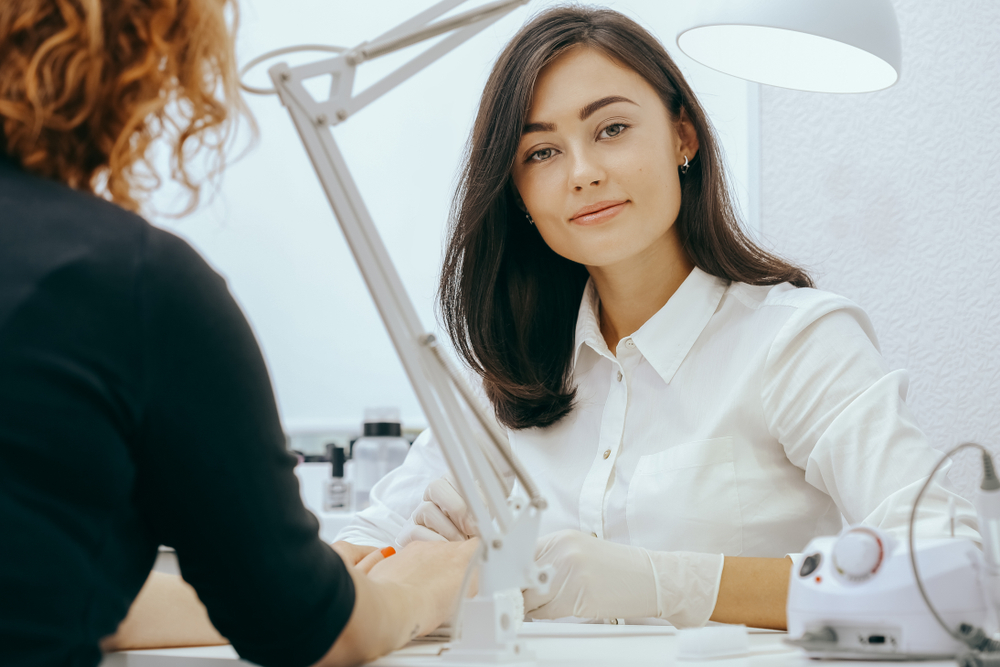 Nail Expert (online)