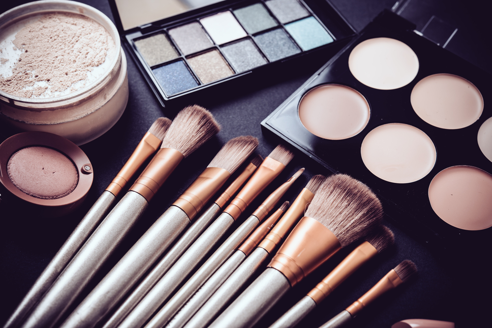 Wat zijn de essentials in je make-up kit? - Wellness