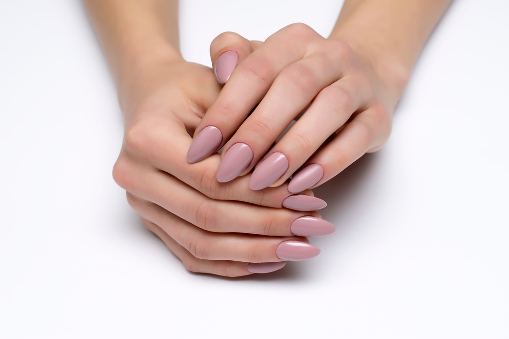 Wat wordt er bedoeld met BIAB nails?