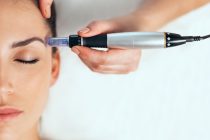 Wellness Academie legt uit wat de voor- en nadelen van microneedling zijn.