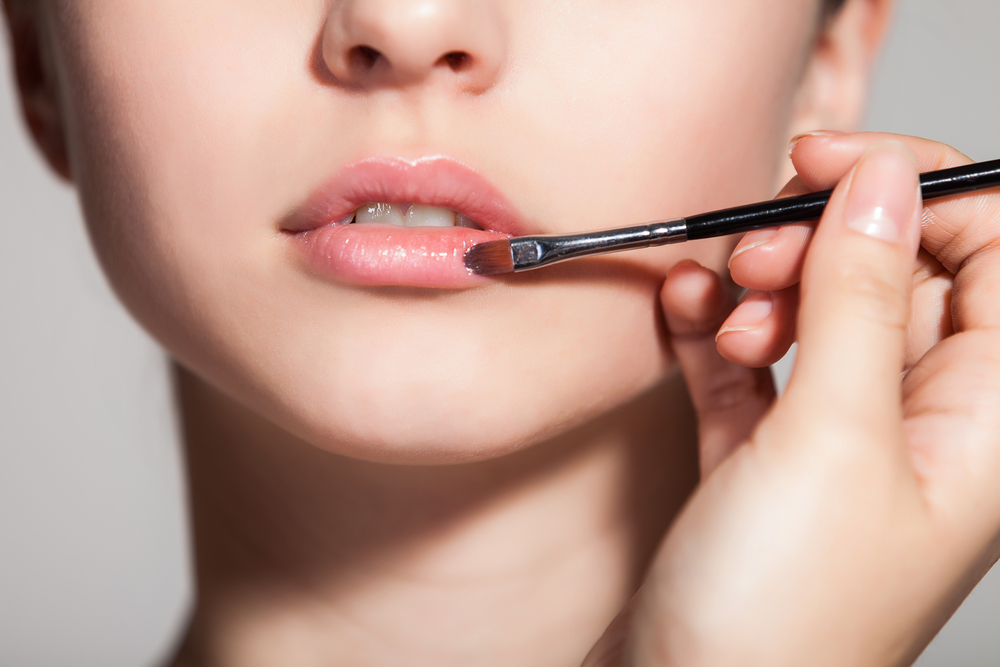 5 slimme make-up trucs voor vollere lippen