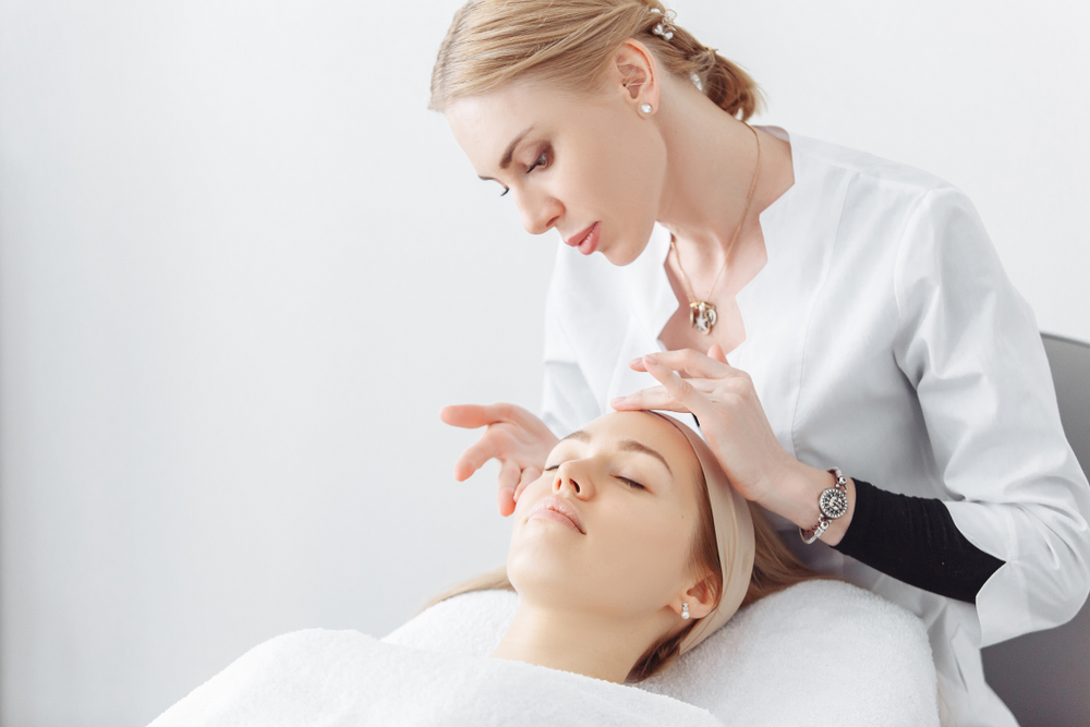 Branchediploma training Gelaatsbehandeling
